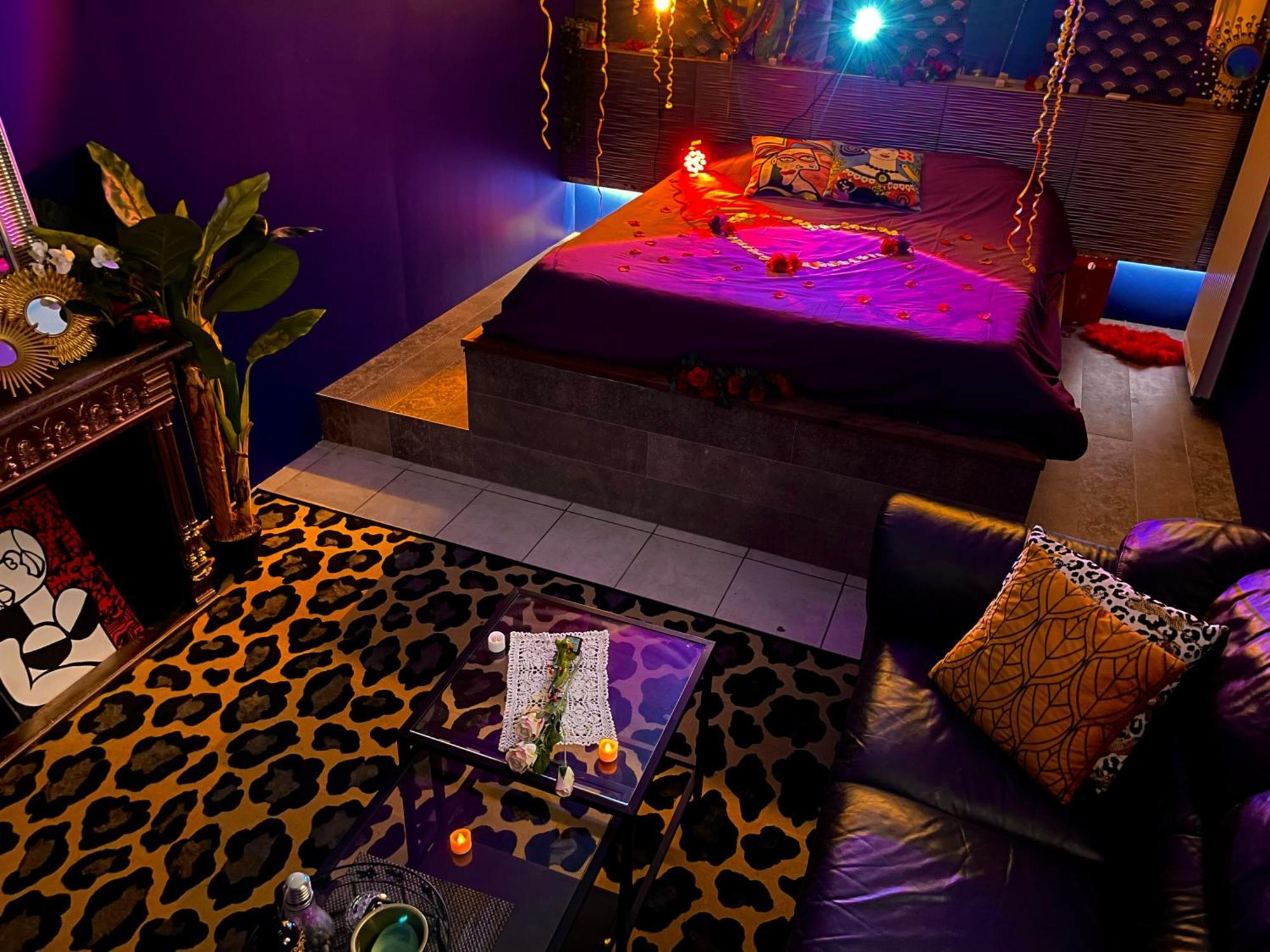 Suite Romantique Jacuzzi Gagny Экстерьер фото